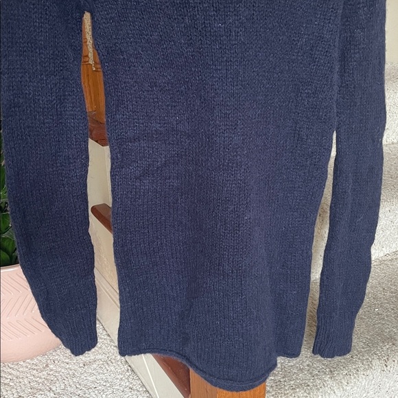 Brandy Melville Wool Mohair Crew Neck Sweater - Picture 3 of 11